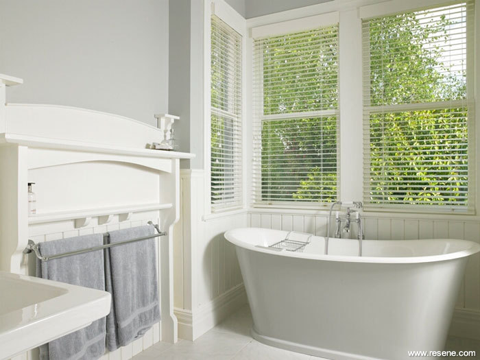 5 quick and easy ways to update a tired bathroom
